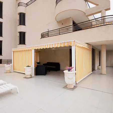 Cristianos Penthouse Alma Homes アパート *