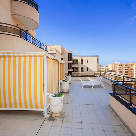 Luxury Penthouse Sunny Terrace Alma Homes דירה *